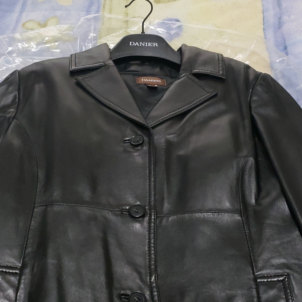Leather jacket